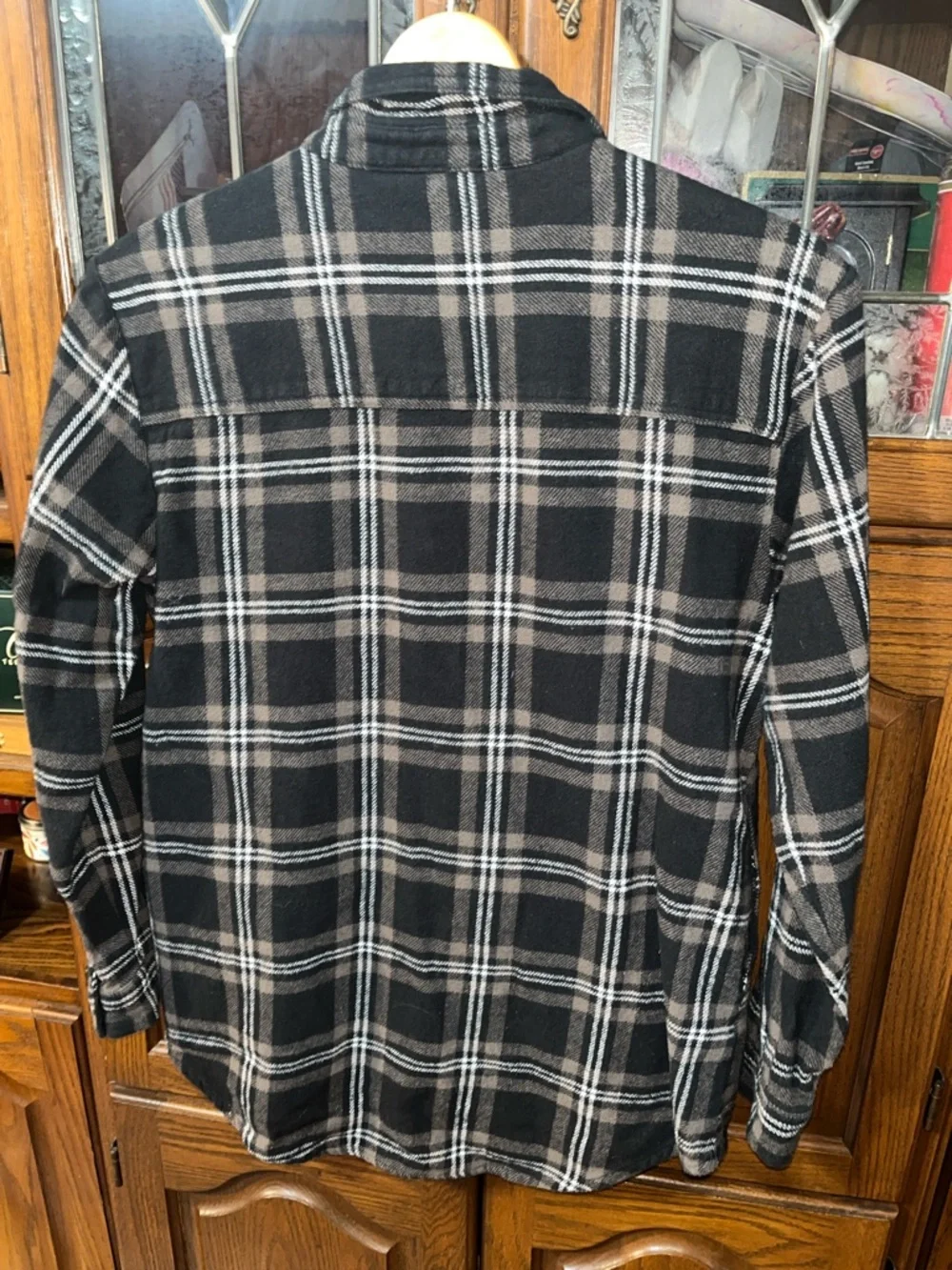 Beachlunchlounge Flannel Plaid Button-Up Shirt in Black and Brown Size XS